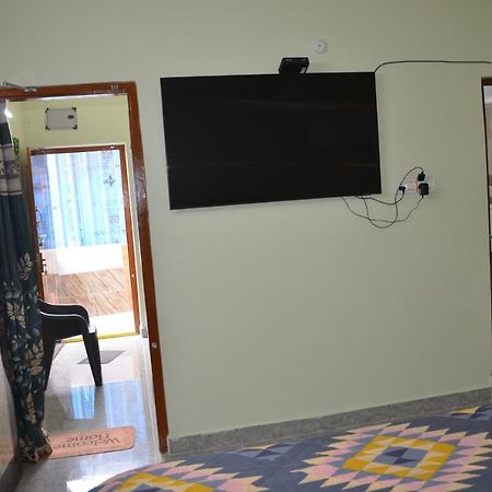 Manohars New Home Tirupati Exterior photo