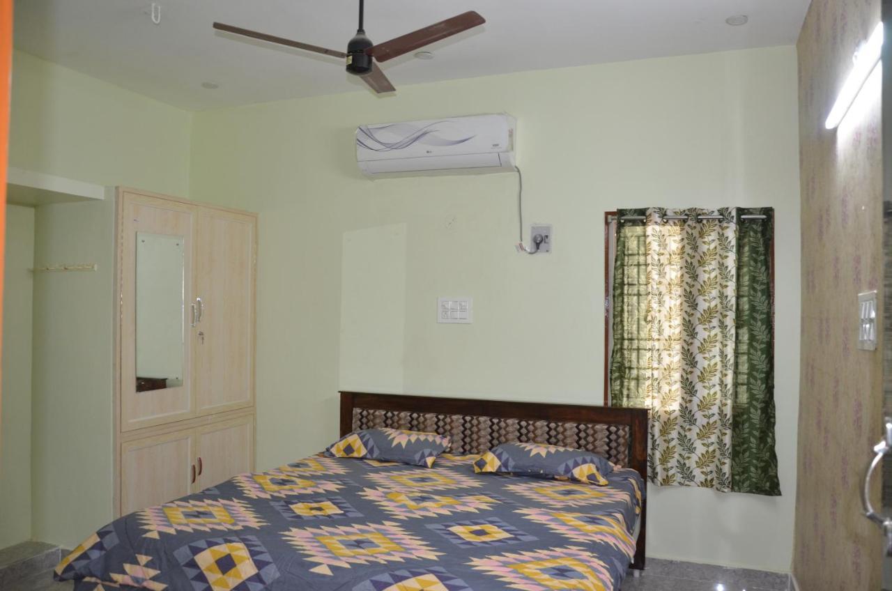 Manohars New Home Tirupati Exterior photo